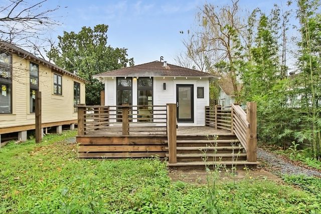 811 E 23rd Street, Houston, TX 77009