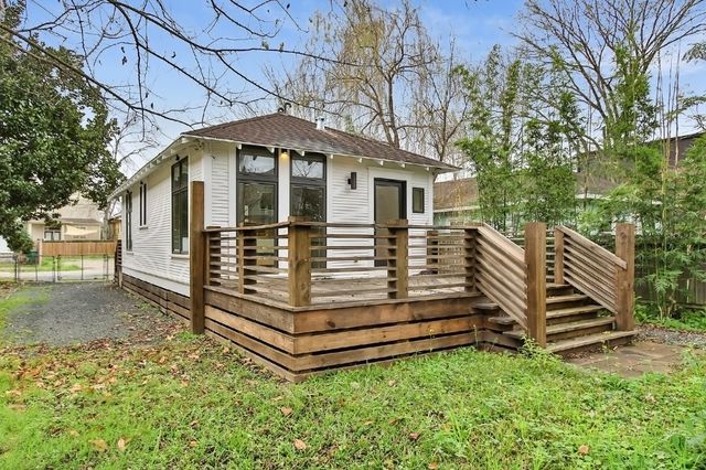 811 E 23rd Street, Houston, TX 77009