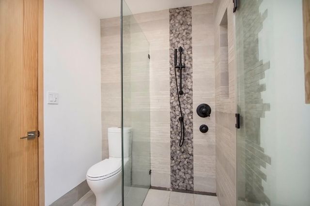 811 E 23rd Street, Houston, TX 77009