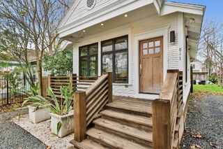 811 E 23rd Street, Houston, TX 77009