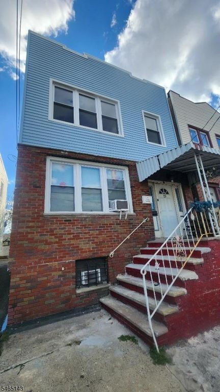 139 Roosevelt Ave, Jersey City, NJ 07304 — exterior