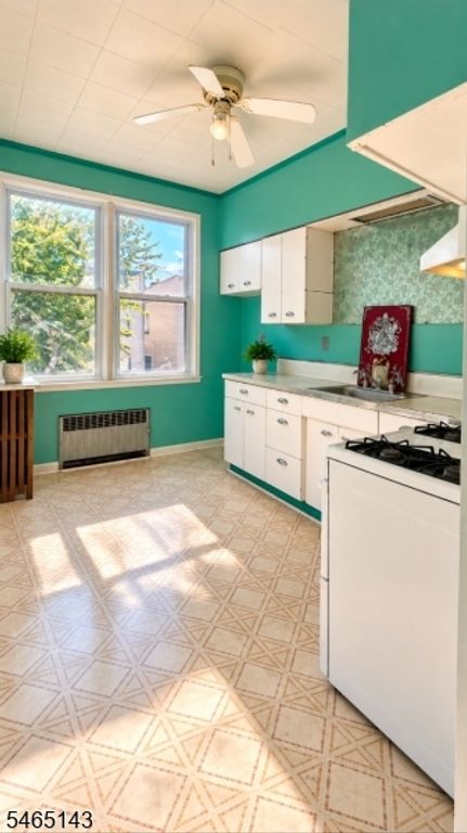 139 Roosevelt Ave, Jersey City, NJ 07304 — photo 4