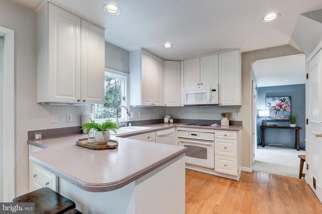 322 WICKERSHAM WAY, Cockeysville, MD 21030