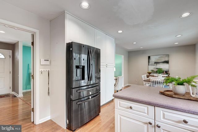 322 WICKERSHAM WAY, Cockeysville, MD 21030