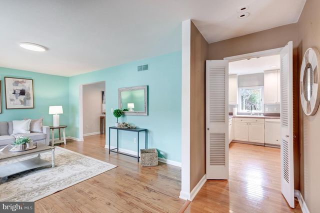 322 WICKERSHAM WAY, Cockeysville, MD 21030