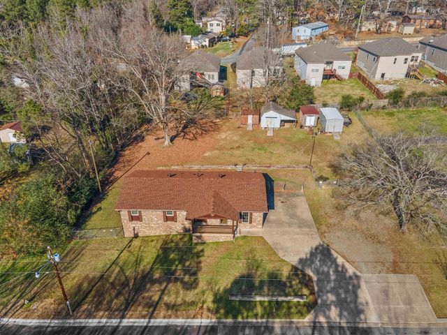 8324 W 29th Street, Little Rock, AR 72204