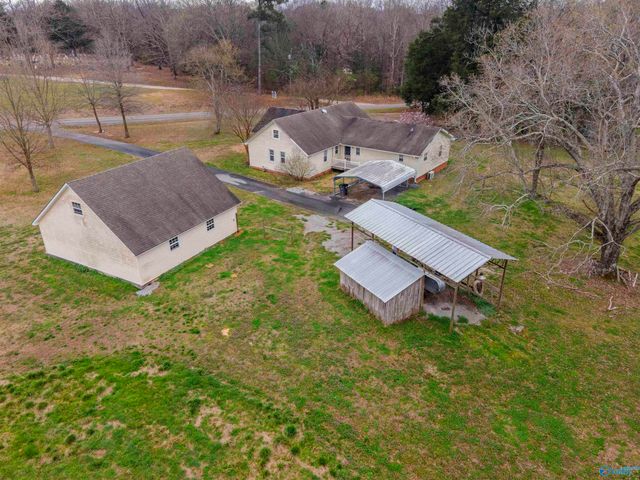 1267 County Road 135, Town Creek, AL 35672