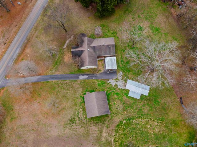 1267 County Road 135, Town Creek, AL 35672