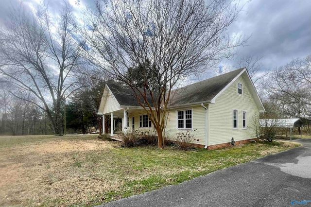 1267 County Road 135, Town Creek, AL 35672