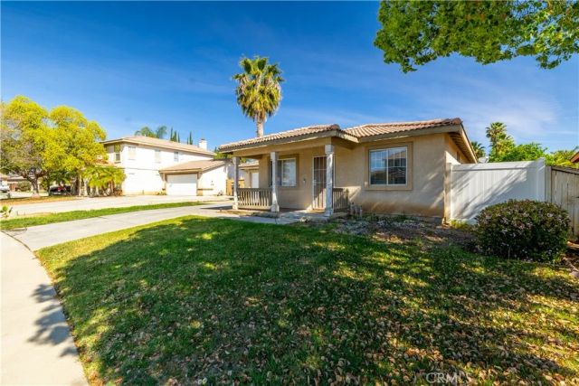 15332 Aguila, Moreno Valley, CA 92555