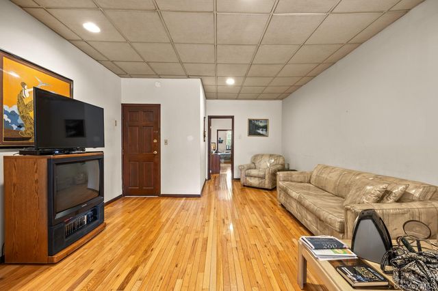 7031 67th Place, Glendale, NY 11385