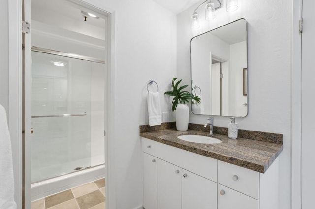 685 High Street 5A, Palo Alto, CA 94301