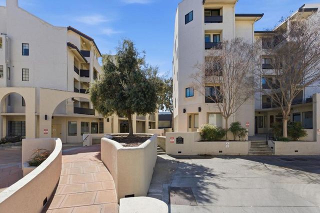 685 High Street 5A, Palo Alto, CA 94301