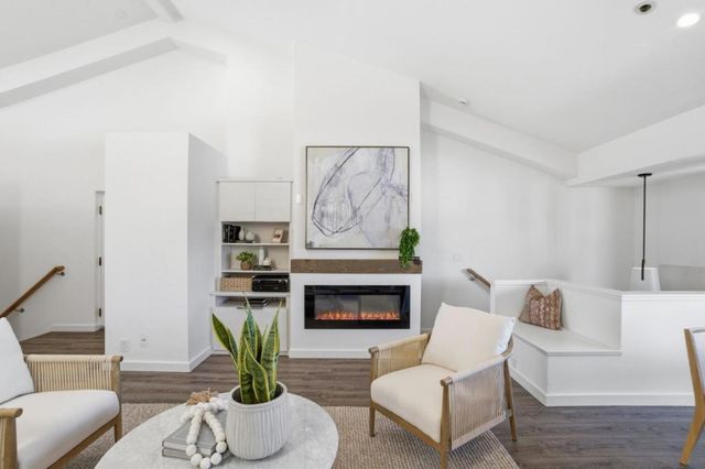 685 High Street 5A, Palo Alto, CA 94301