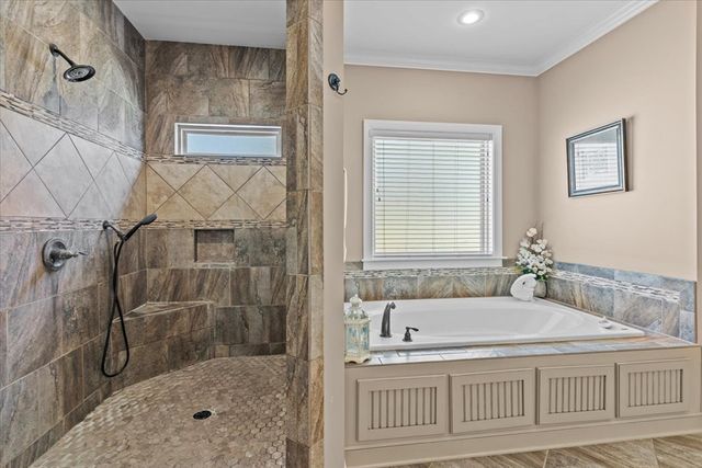 901 W Brookside Avenue, Geneva, AL 36340