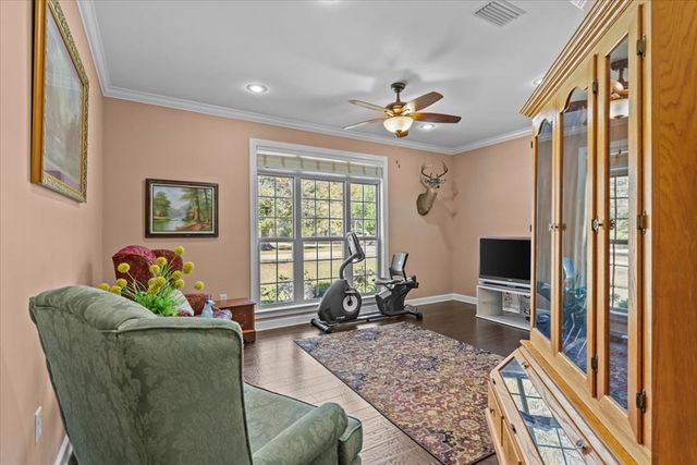 901 W Brookside Avenue, Geneva, AL 36340