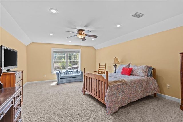 901 W Brookside Avenue, Geneva, AL 36340