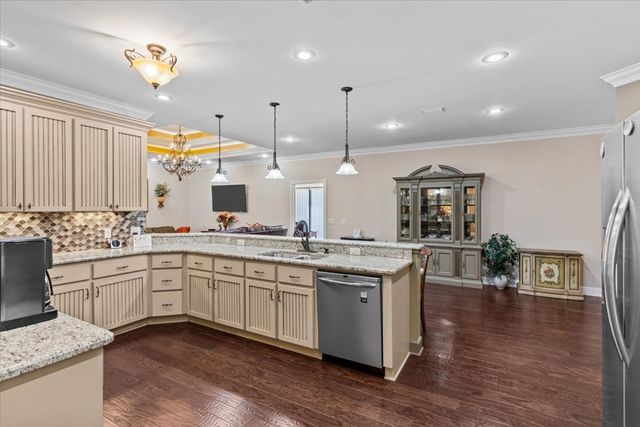 901 W Brookside Avenue, Geneva, AL 36340