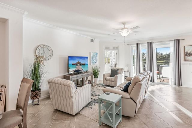 931 TIDEWATER SHORES LOOP 931, Bradenton, FL 34208