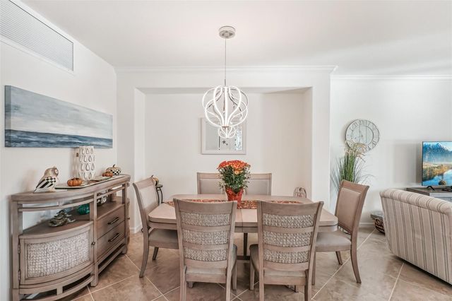 931 TIDEWATER SHORES LOOP 931, Bradenton, FL 34208