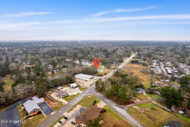 4805 W 4th Street, Hattiesburg, MS 39402