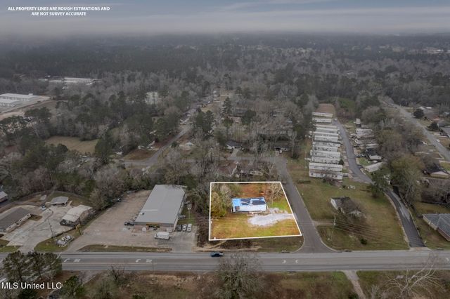 4805 W 4th Street, Hattiesburg, MS 39402