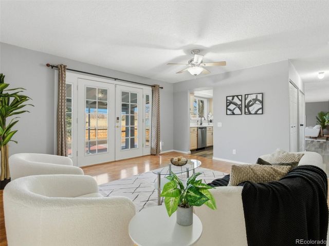 567 S Flower Street, Lakewood, CO 80226