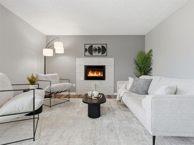 567 S Flower Street, Lakewood, CO 80226