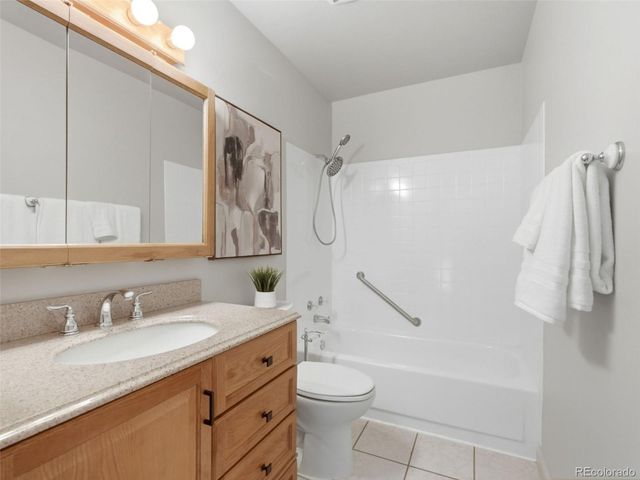 567 S Flower Street, Lakewood, CO 80226