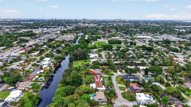 633 NW 30th Street, Wilton Manors, FL 33311