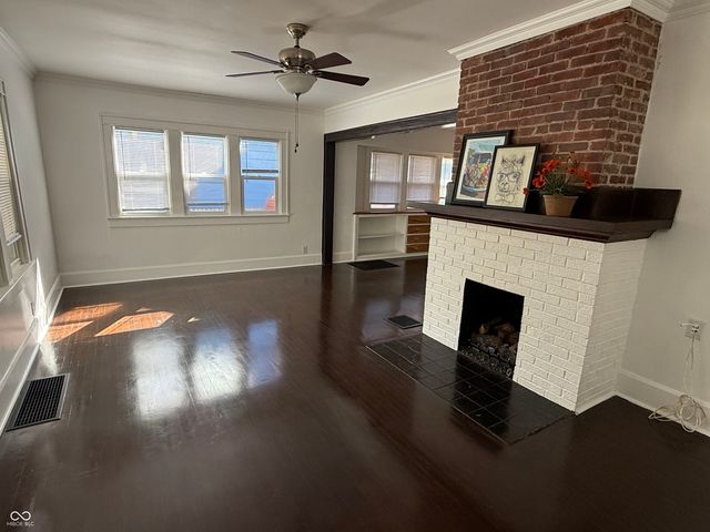 4322 Carrollton Avenue, Indianapolis, IN 46205