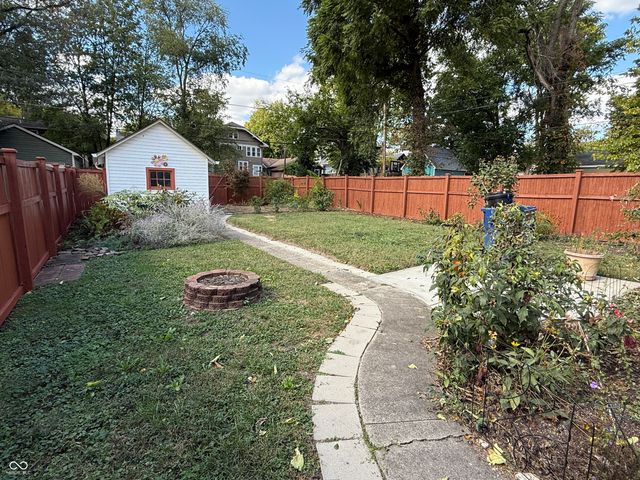 4322 Carrollton Avenue, Indianapolis, IN 46205