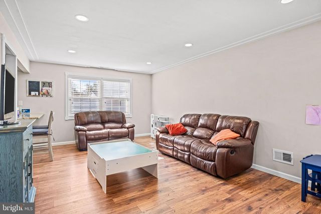 3 LURAY LN, Marlton, NJ 08053