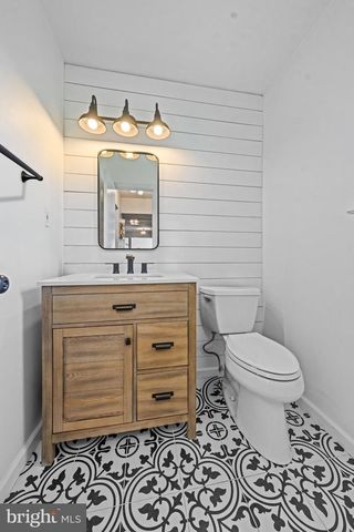 3 LURAY LN, Marlton, NJ 08053