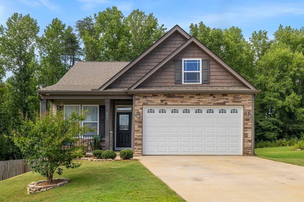 861 Ashton Ridge Road, Inman, SC 29349