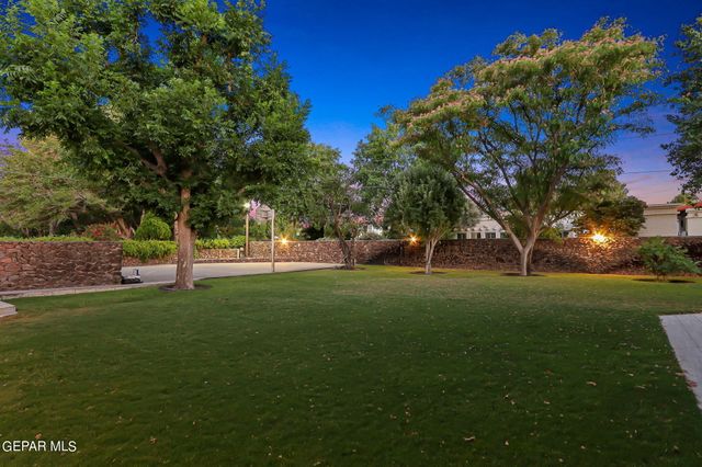 824 DULCINEA Court, El Paso, TX 79922