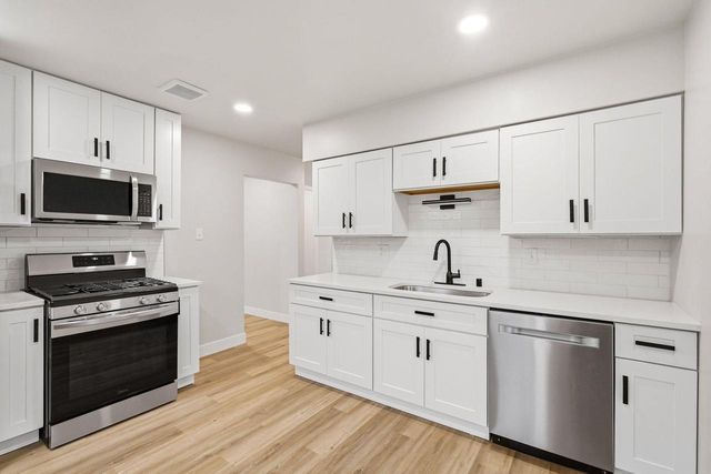 3850 S 53rd STREET, Milwaukee, WI 53220