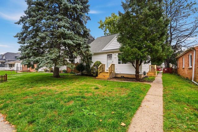 3850 S 53rd STREET, Milwaukee, WI 53220
