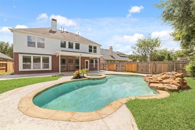 6207 Suncrest Court, Katy, TX 77494