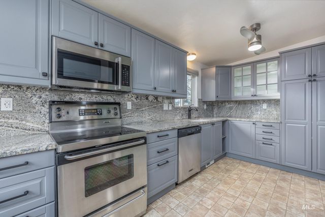 18 S Franklin Park, Boise, ID 83709