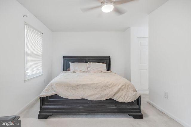 2089 MAYFLOWER DR, Woodbridge, VA 22192