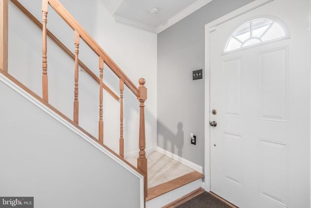 2089 MAYFLOWER DR, Woodbridge, VA 22192