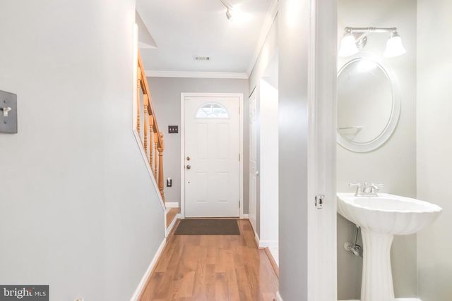 2089 MAYFLOWER DR, Woodbridge, VA 22192