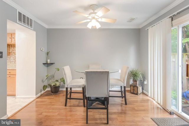 2089 MAYFLOWER DR, Woodbridge, VA 22192