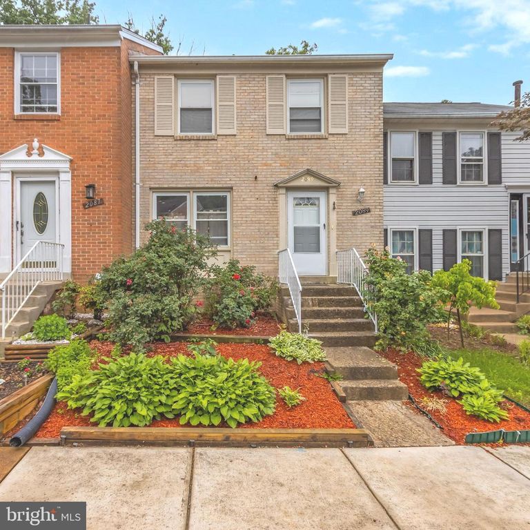 2089 MAYFLOWER DR, Woodbridge, VA 22192