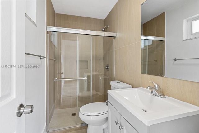 2131 SW 98th Place, Miami, FL 33165