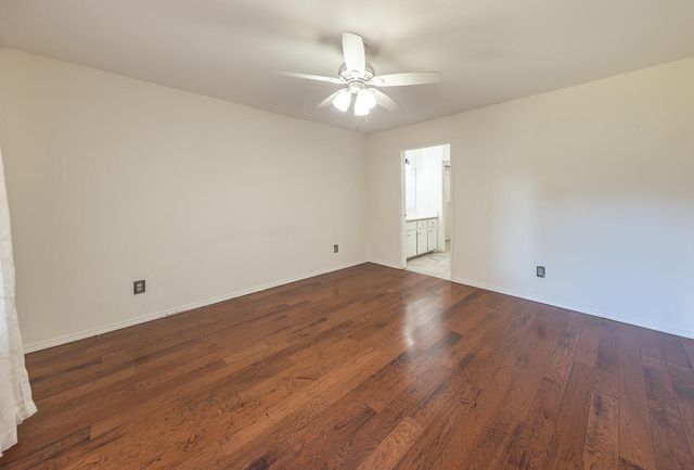 1036 Iola Avenue, Lubbock, TX 79416