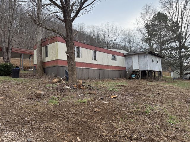 15884 Columbia Hwy, Lynnville, TN 38472
