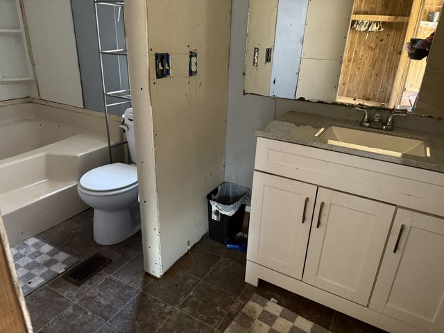 15884 Columbia Hwy, Lynnville, TN 38472