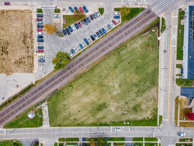 200 E Judd Street, Woodstock, IL 60098